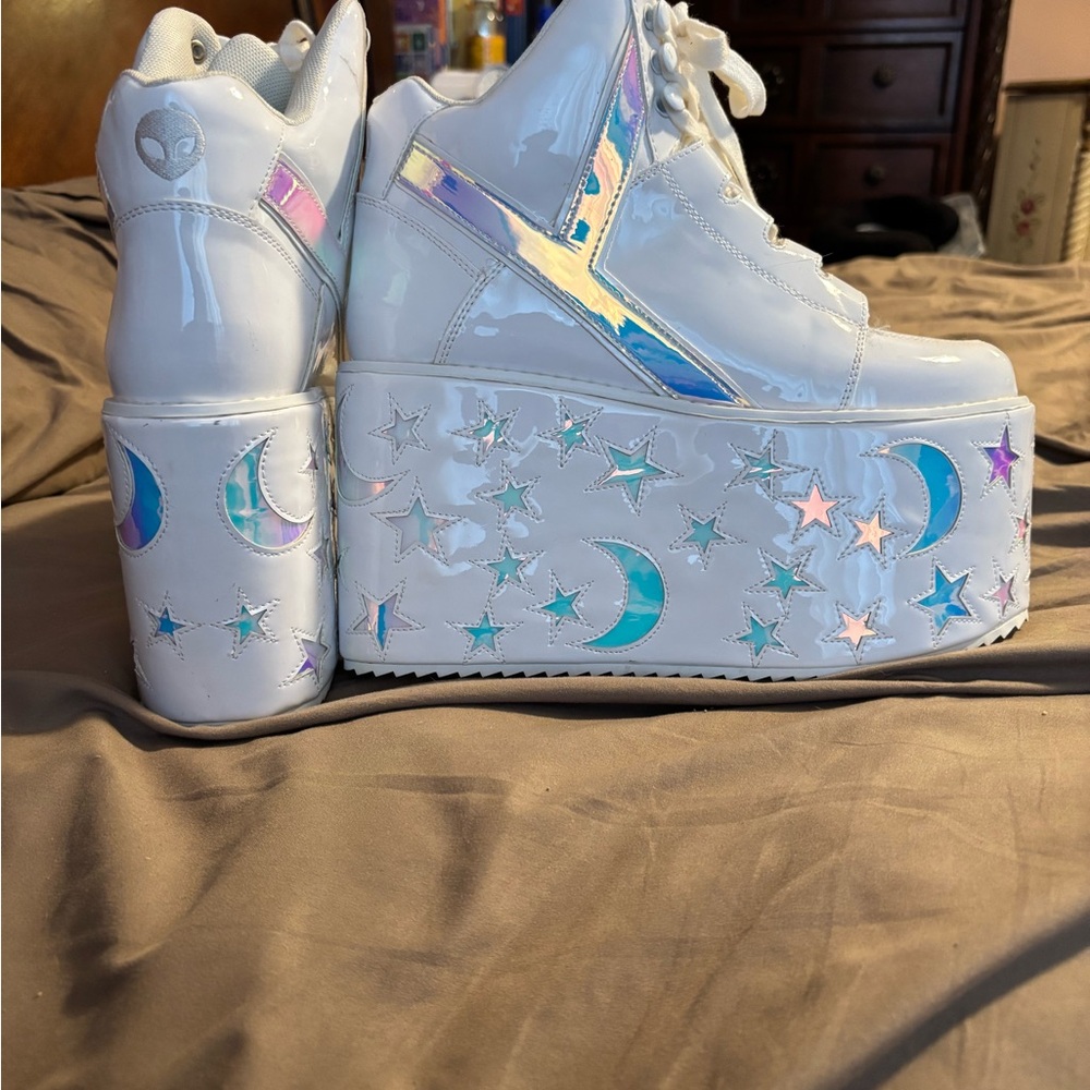 YRU Qozmo Moon and Star White and Iridescent Platform Shoes